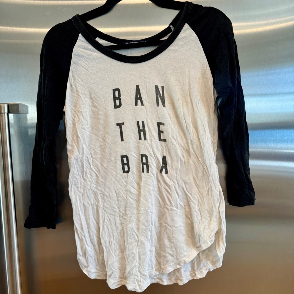 Brandy Melville Ban The Bra Baseball Tee Shirt Great Pre-Owned Condition Black